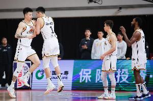 赛事直播互动-最后一个给谁?张镇麟被交易至上海 辽宁依然还剩1个顶薪名额